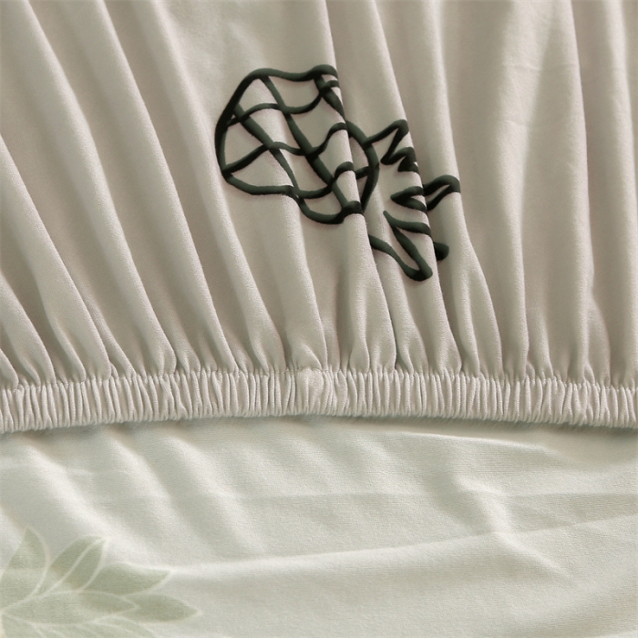 91家纺网 家纺一手货源 找家纺 逐日沙发套 2023新款牛奶丝印花沙发套 小菠萝