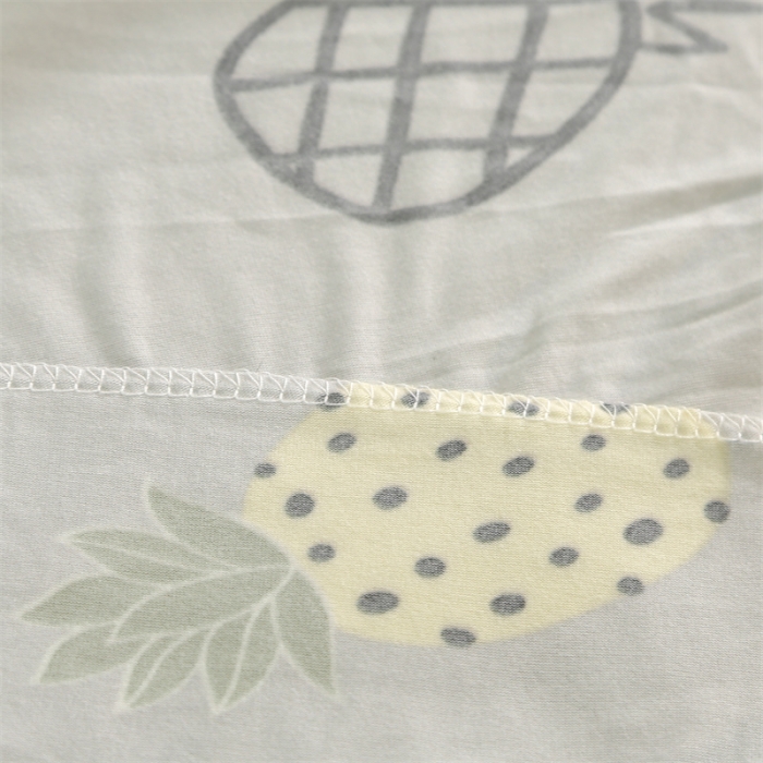 91家纺网 家纺一手货源 找家纺 逐日沙发套 2023新款牛奶丝印花沙发套 小菠萝