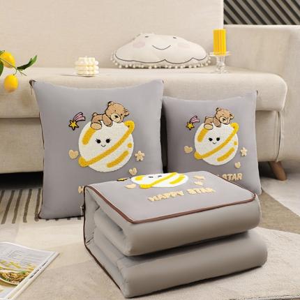 91家纺网 家纺一手货源 找家纺 宝马家纺 2022新款逃离地球毛巾绣抱枕被四季款 烟灰