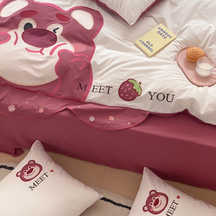 91家纺网 家纺一手货源 找家纺 朗莎 2022新款全棉水洗棉迪士尼系列四件套 草莓熊