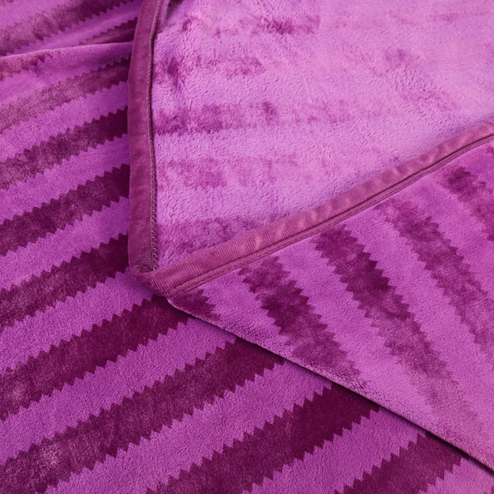 91家纺网 家纺一手货源 找家纺 2025爆款400克加厚加大升级雪狐绒毛毯毯子秋冬盖毯床单 深紫