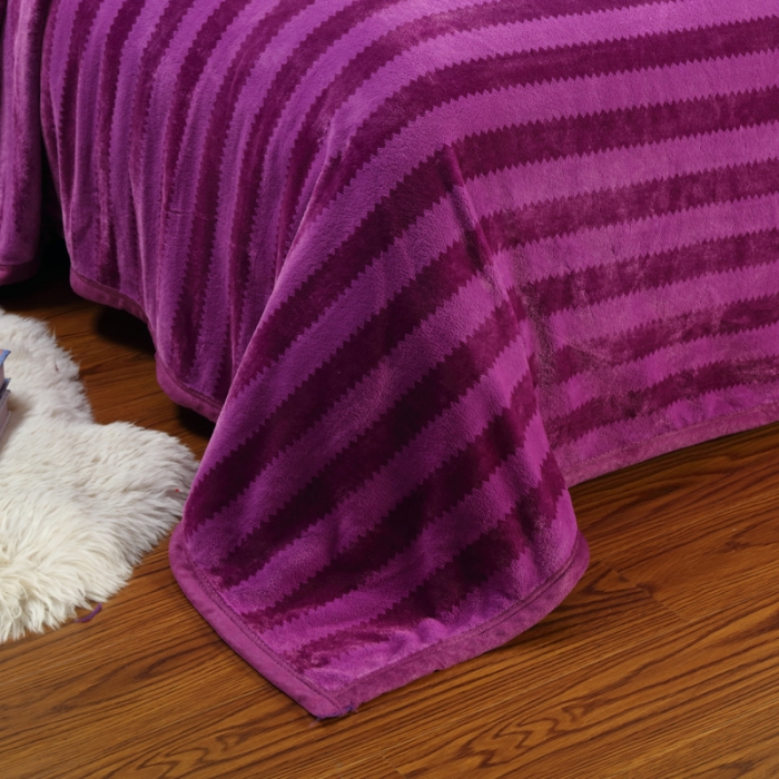 91家纺网 家纺一手货源 找家纺 2025爆款400克加厚加大升级雪狐绒毛毯毯子秋冬盖毯床单 深紫
