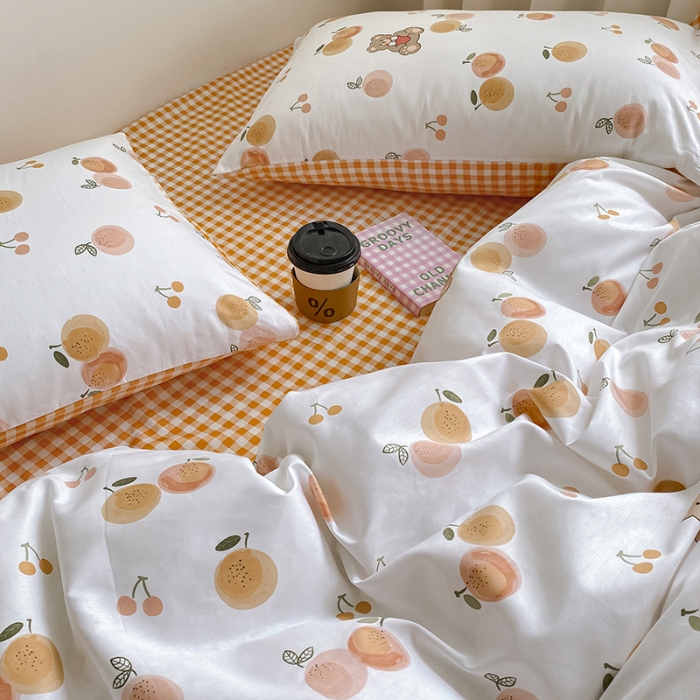 91家纺网 家纺一手货源 找家纺 雅居纺 2022新款全棉13070印花小清新四件套 樱桃熊