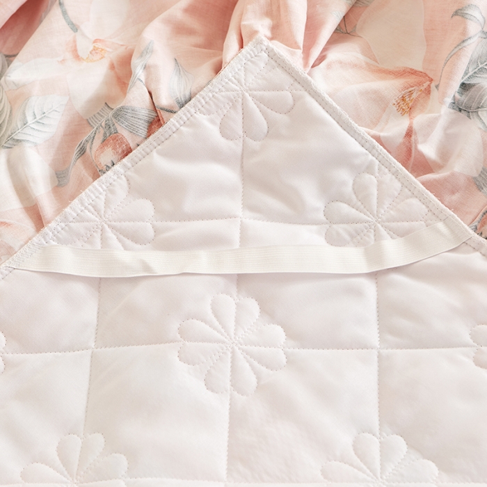 91家纺网 家纺一手货源 找家纺 十个点家纺 2022新款全棉蕾丝夹棉单床裙 如诗如画-粉