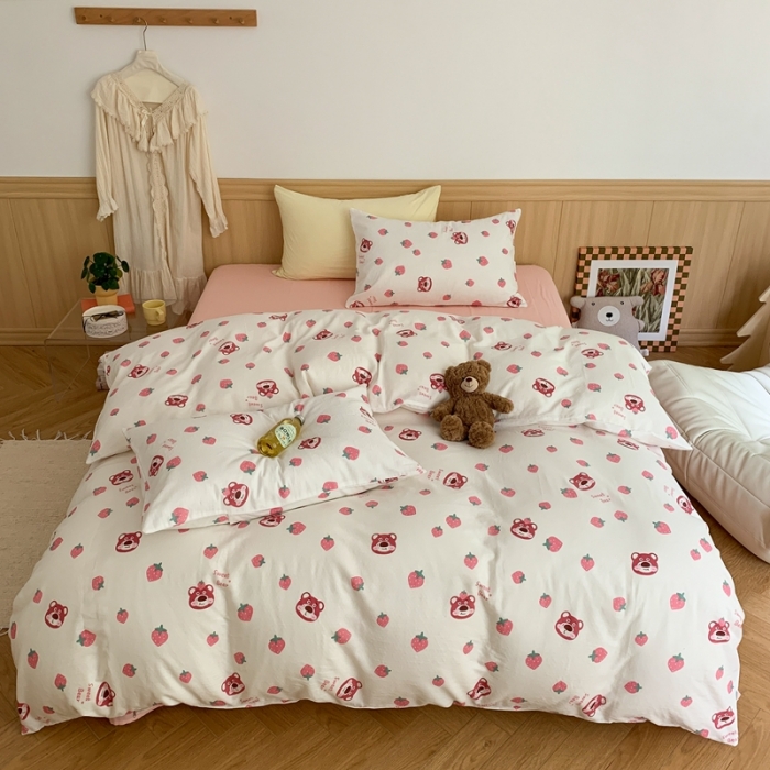 91家纺网 家纺一手货源 找家纺 金丝鸟 2022新款全棉双层纱四件套 草莓憨憨