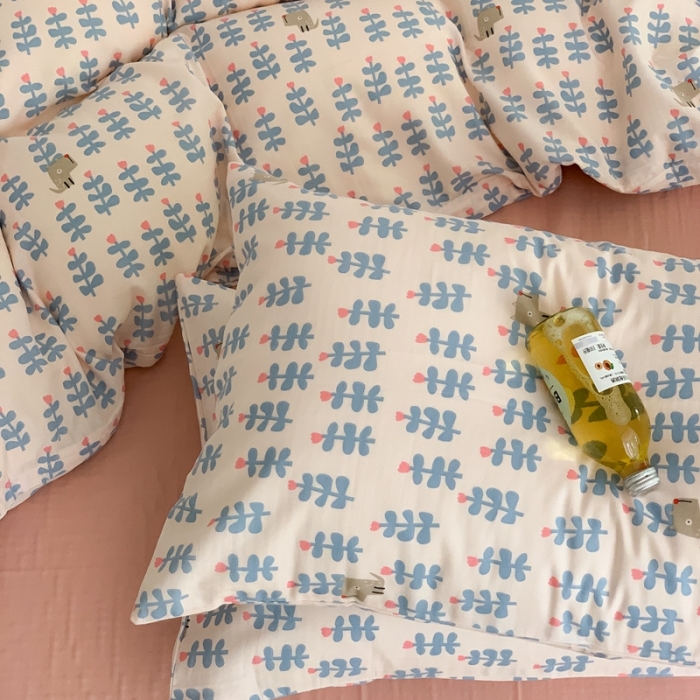 91家纺网 家纺一手货源 找家纺 金丝鸟 2022新款全棉双层纱四件套 花丛狗