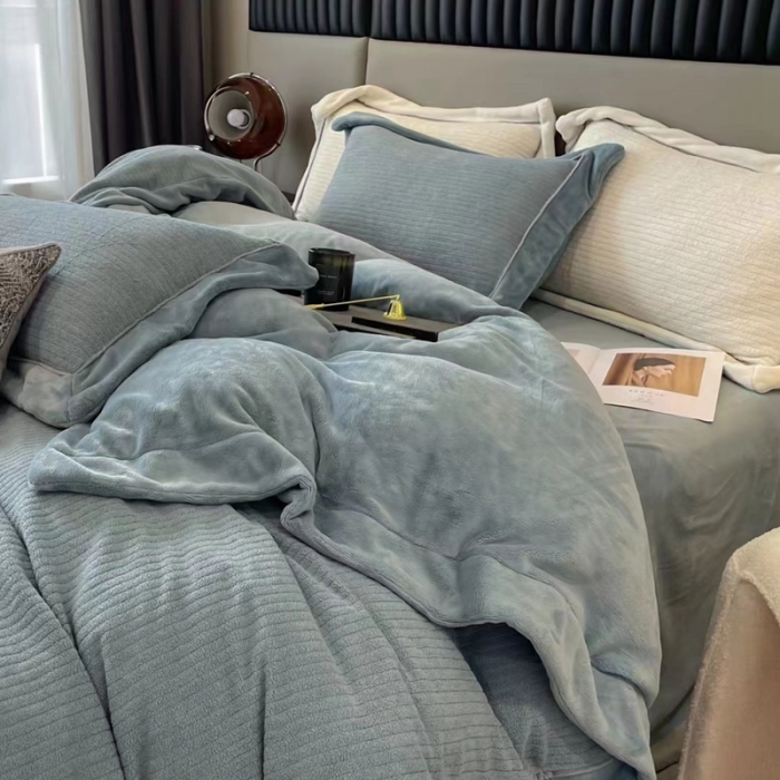 91家纺网 家纺一手货源 找家纺 左视觉 轻奢绒套件样片