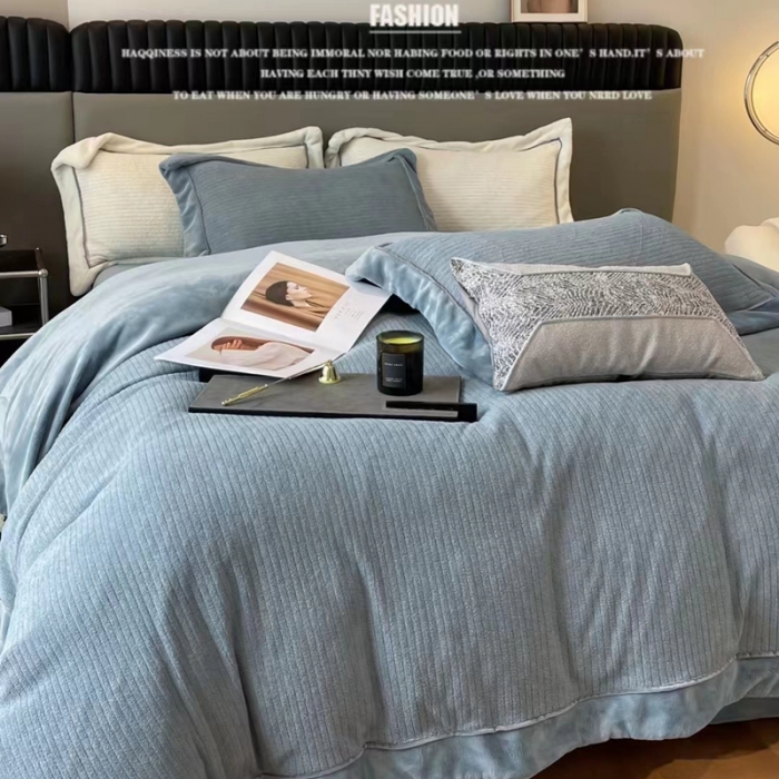 91家纺网 家纺一手货源 找家纺 左视觉 轻奢绒套件样片