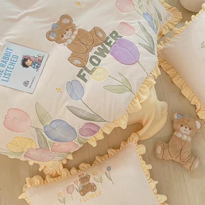 91家纺网 家纺一手货源 找家纺 左视觉创意摄影  小清新绒类样片