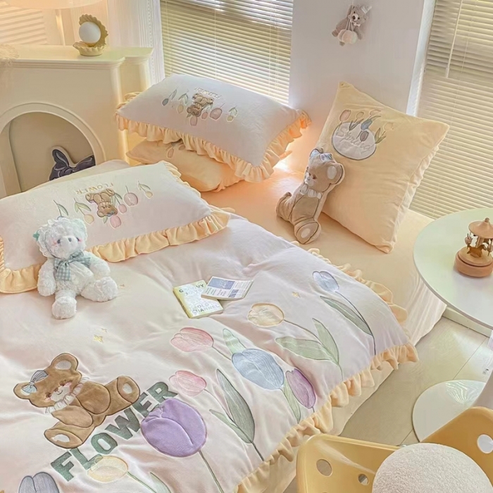 91家纺网 家纺一手货源 找家纺 左视觉创意摄影  小清新绒类样片