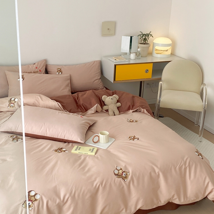 91家纺网 家纺一手货源 找家纺 沐棉 2022新款13376全棉刺绣四件套 可爱熊-咖