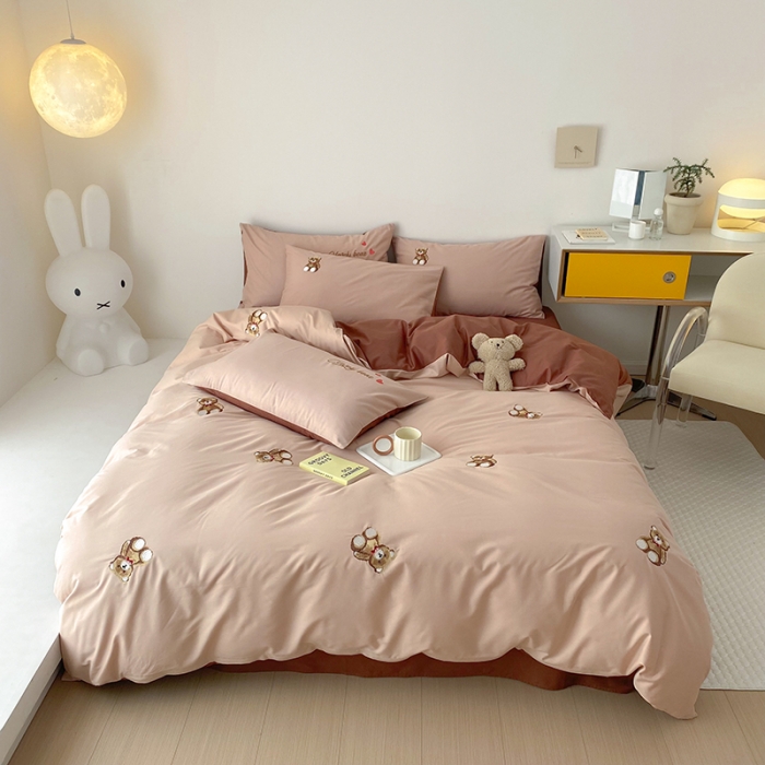 91家纺网 家纺一手货源 找家纺 沐棉 2022新款13376全棉刺绣四件套 可爱熊-咖