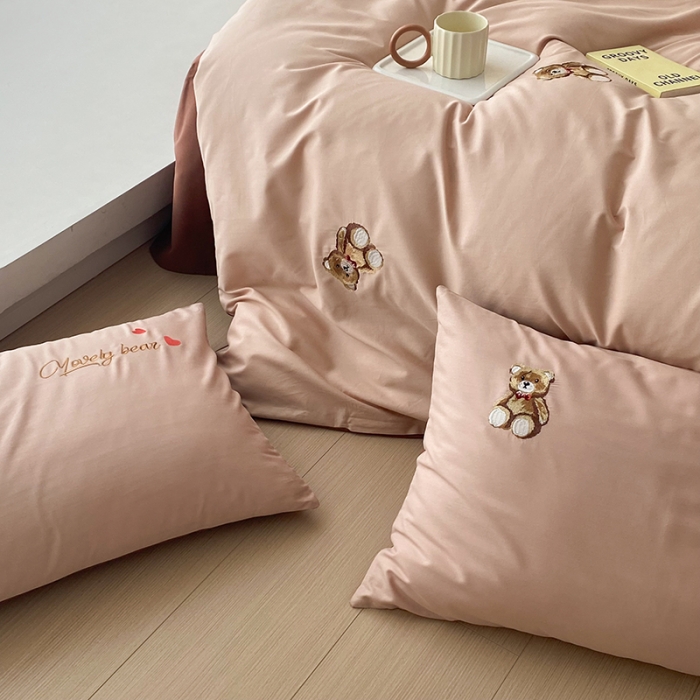 91家纺网 家纺一手货源 找家纺 沐棉 2022新款13376全棉刺绣四件套 可爱熊-咖