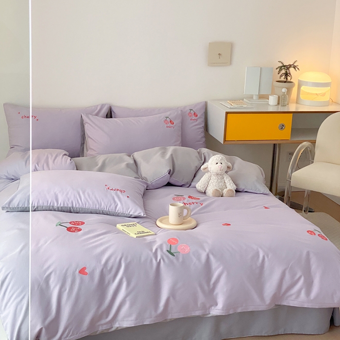 91家纺网 家纺一手货源 找家纺 沐棉 2022新款13376全棉刺绣四件套 樱桃-紫