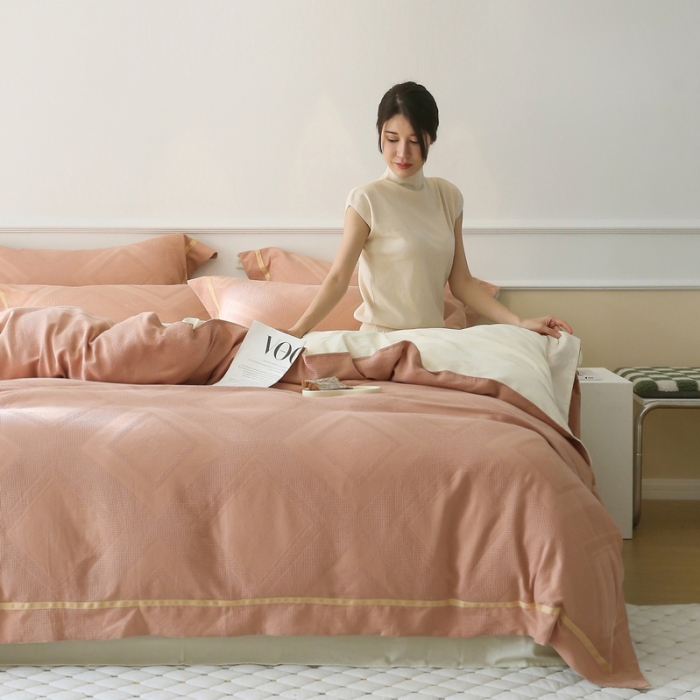 91家纺网 家纺一手货源 找家纺 艾莱2022新款华夫格全棉水洗棉四件套-卡诺凡 卡诺凡-奶咖配米色