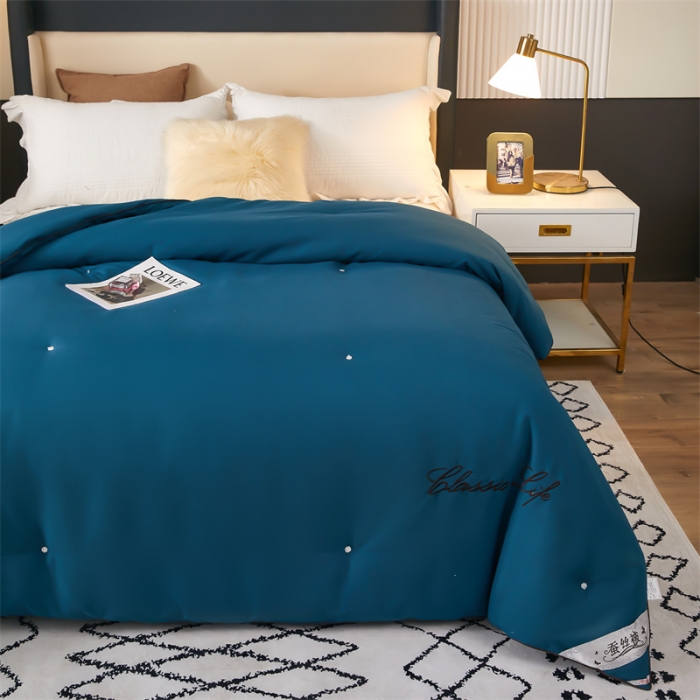 91家纺网 家纺一手货源 找家纺 洛卡棉蚕丝夏被纯手工被子被芯冬被春秋被夏被 温馨蓝