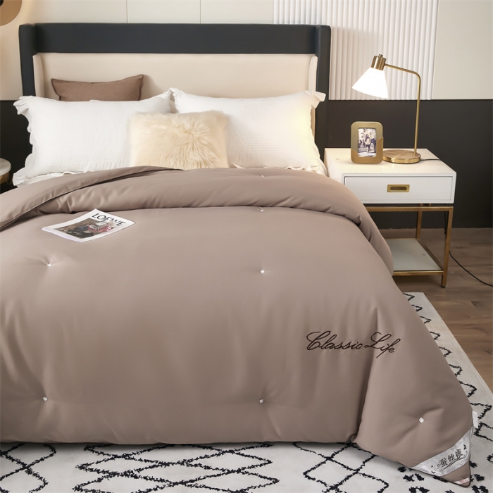 91家纺网 家纺一手货源 找家纺 洛卡棉蚕丝夏被纯手工被子被芯冬被春秋被夏被 温馨灰