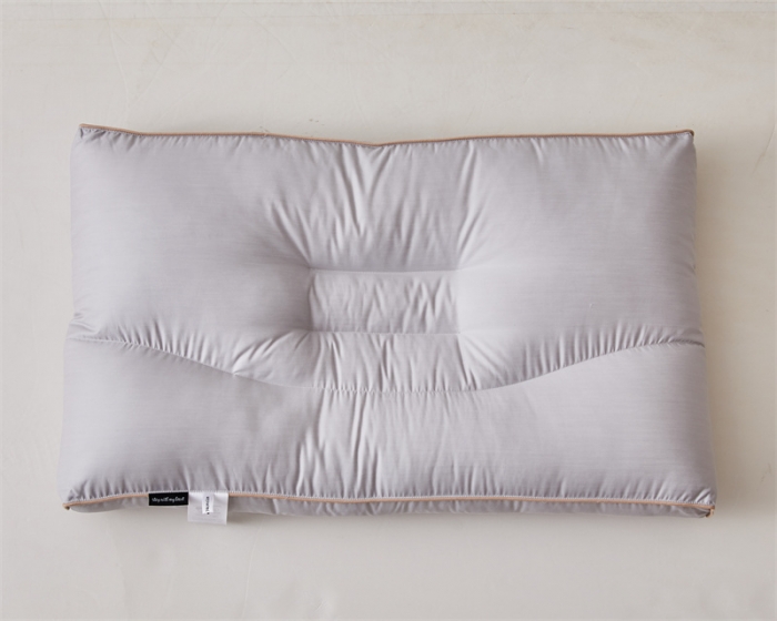 91家纺网 家纺一手货源 找家纺 星芯合家纺 2024新款柔赛丝护颈枕 灰色(41*67cm+7cm)