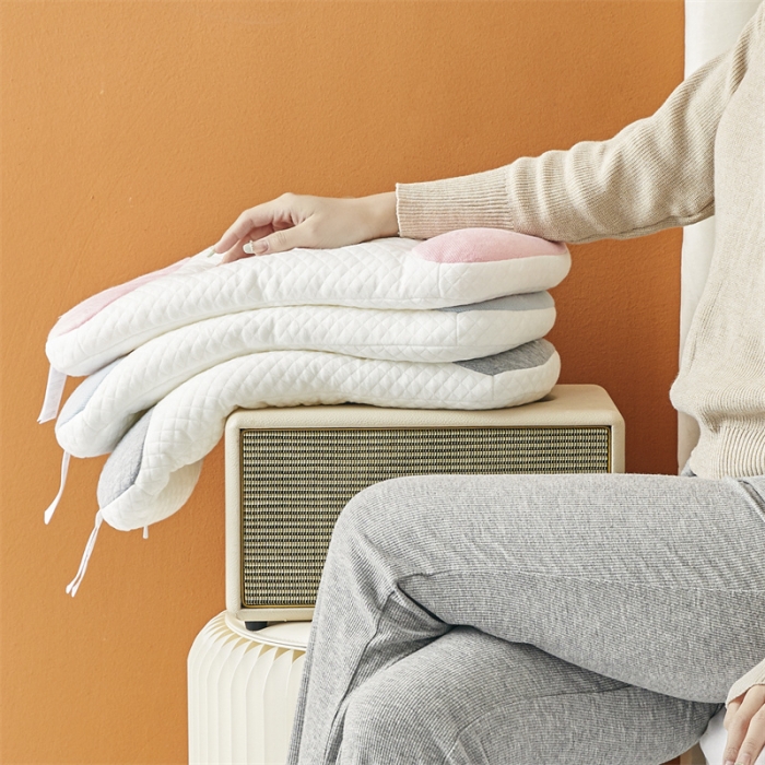 91家纺网 家纺一手货源 找家纺 (总) 星芯合家纺 2024新款婴儿塑形软管枕