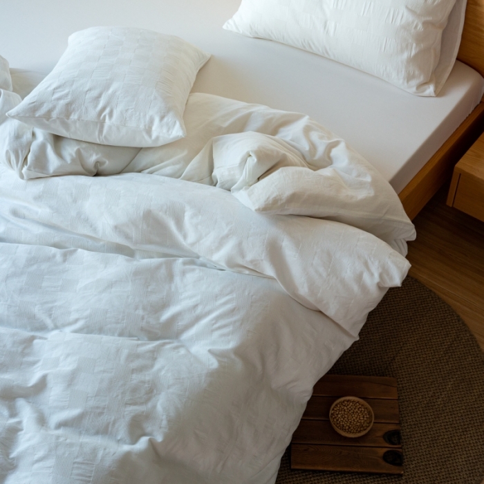 91家纺网 家纺一手货源 找家纺 （总）安莱生活 2022新款棋盘格不染原棉四件套-相机拍摄