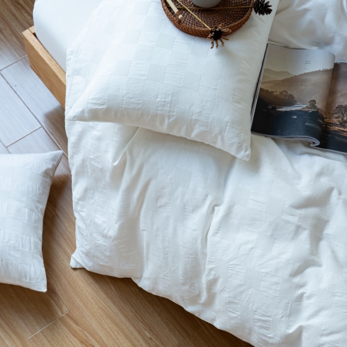 91家纺网 家纺一手货源 找家纺 （总）安莱生活 2022新款棋盘格不染原棉四件套-相机拍摄