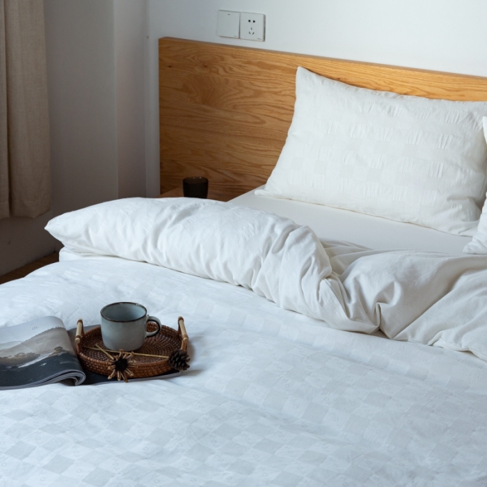 91家纺网 家纺一手货源 找家纺 （总）安莱生活 2022新款棋盘格不染原棉四件套-相机拍摄