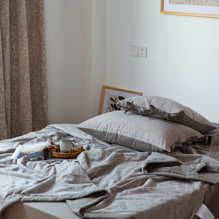 91家纺网 家纺一手货源 找家纺 安莱生活 2022新款高端双层纱华夫格色织大提花夏被 华夫格浅灰