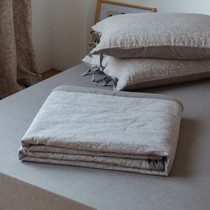 91家纺网 家纺一手货源 找家纺 安莱生活 2022新款高端双层纱华夫格色织大提花夏被 华夫格浅灰