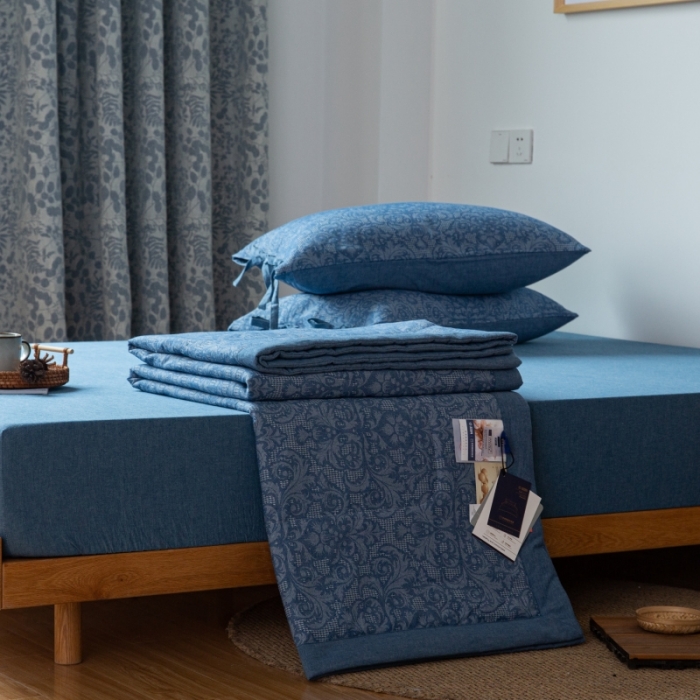 91家纺网 家纺一手货源 找家纺 安莱生活 2022新款高端双层纱华夫格色织大提花夏被 华夫格深蓝