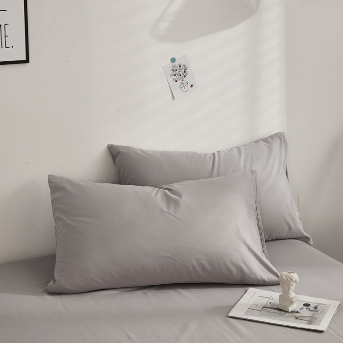 91家纺网 家纺一手货源 找家纺 啊雅家居 2025新款ins简约纯色磨毛枕套一对 浅灰