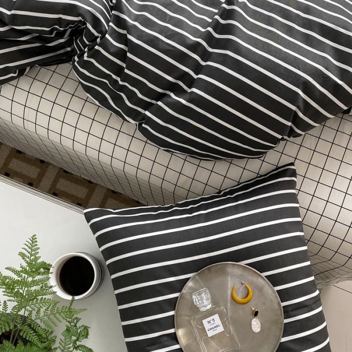 91家纺网 家纺一手货源 找家纺 艾沁 2022新款全棉简约风四件套 奥利奥