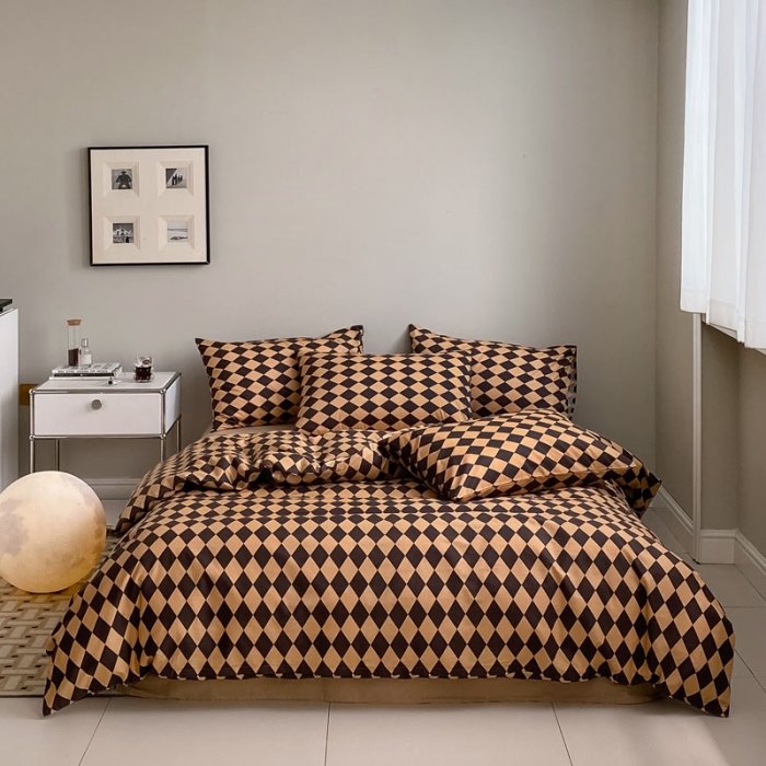 91家纺网 家纺一手货源 找家纺 艾沁 2022新款全棉简约风四件套 菱格-咖