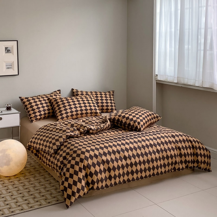 91家纺网 家纺一手货源 找家纺 艾沁 2022新款全棉简约风四件套 菱格-咖