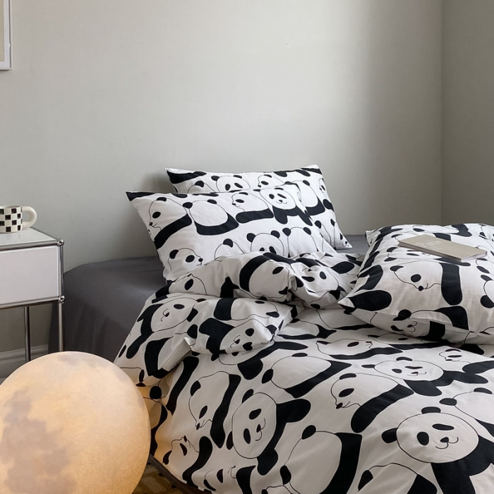 91家纺网 家纺一手货源 找家纺 艾沁 2022新款全棉简约风四件套 熊宝