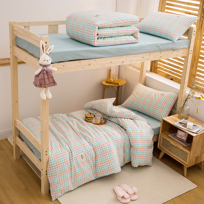 91家纺网 家纺一手货源 找家纺 柠萌 新款A类全棉色织水洗棉学生上下铺全棉三件套 冰激凌格