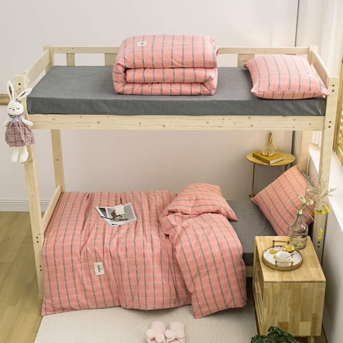 91家纺网 家纺一手货源 找家纺 柠萌 新款A类全棉色织水洗棉学生上下铺全棉三件套 粉灰格