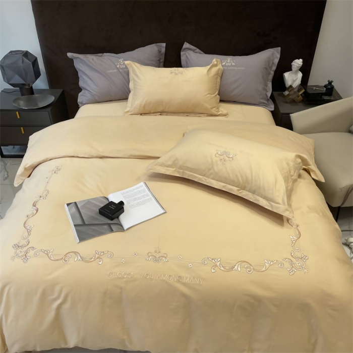 91家纺网 家纺一手货源 找家纺 慕尚 2025新款纯棉50支铂金棉刺绣四件套 铂金黄