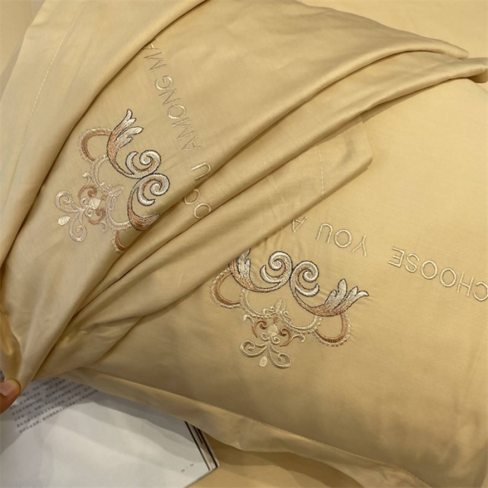 91家纺网 家纺一手货源 找家纺 慕尚 2025新款纯棉50支铂金棉刺绣四件套 铂金黄