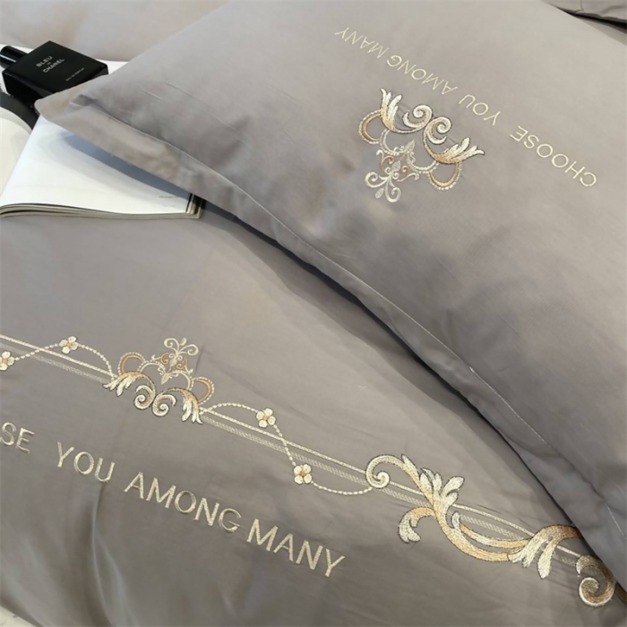 91家纺网 家纺一手货源 找家纺 慕尚 2025新款纯棉50支铂金棉刺绣四件套 铂金灰