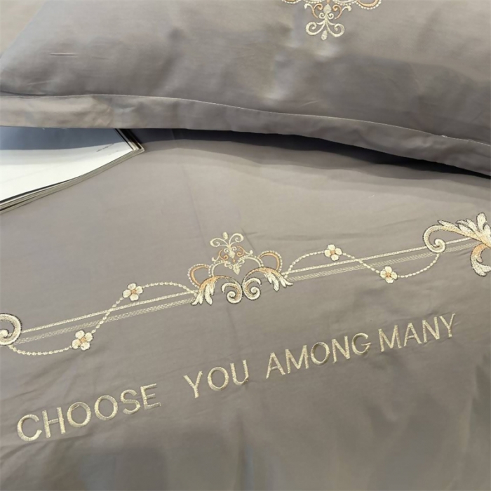 91家纺网 家纺一手货源 找家纺 慕尚 2025新款纯棉50支铂金棉刺绣四件套 铂金灰