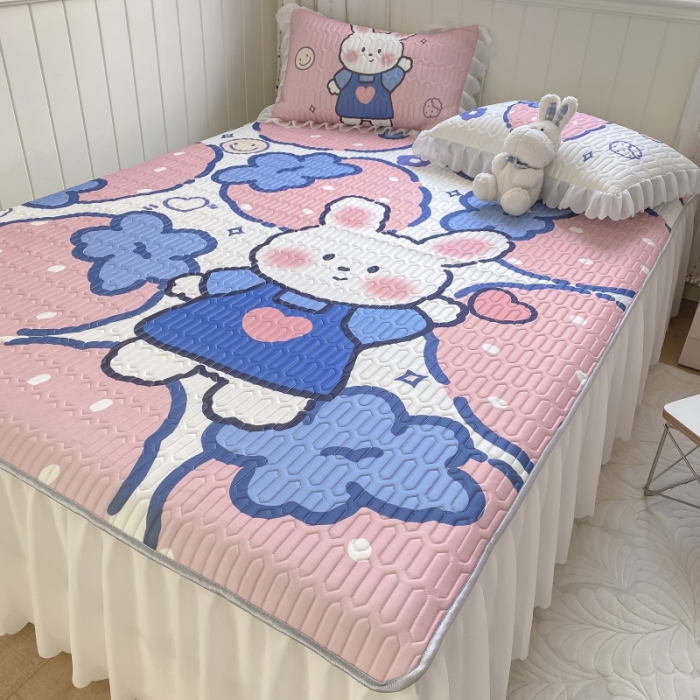 91家纺网 家纺一手货源 找家纺 顾里 2022新款ins韩系仙女温柔床裙系列席 草莓小兔