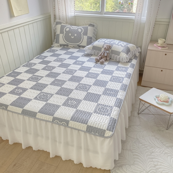 91家纺网 家纺一手货源 找家纺 顾里 2022新款ins韩系仙女温柔床裙系列席 方块小熊