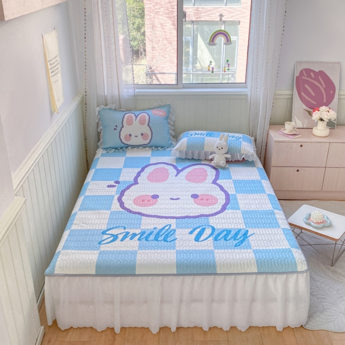 91家纺网 家纺一手货源 找家纺 顾里 2022新款ins韩系仙女温柔床裙系列席 格子小兔