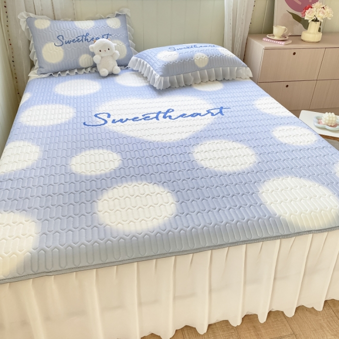 91家纺网 家纺一手货源 找家纺 顾里 2022新款ins韩系仙女温柔床裙系列席 蓝波点爱心