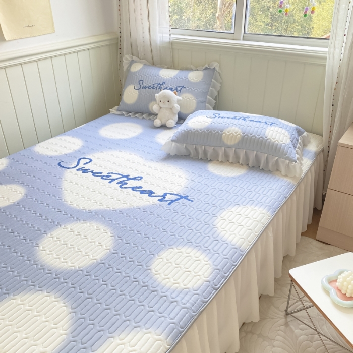 91家纺网 家纺一手货源 找家纺 顾里 2022新款ins韩系仙女温柔床裙系列席 蓝波点爱心