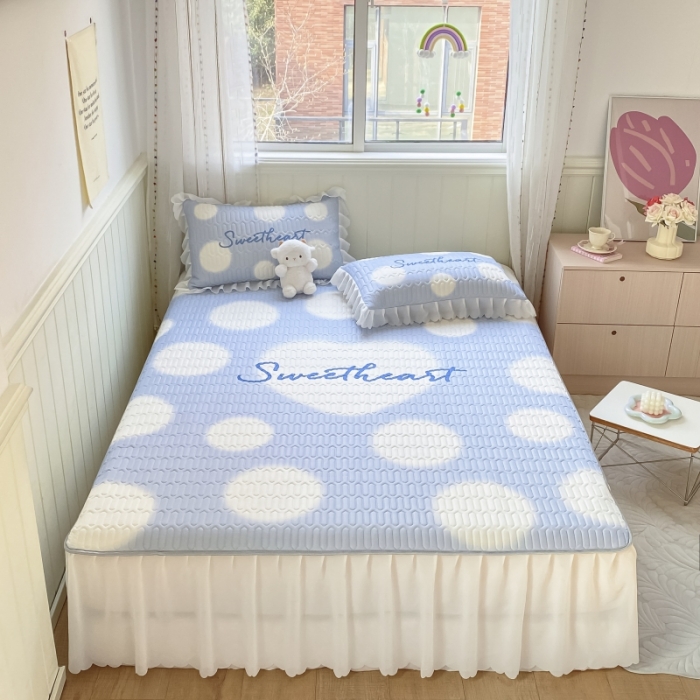 91家纺网 家纺一手货源 找家纺 顾里 2022新款ins韩系仙女温柔床裙系列席 蓝波点爱心