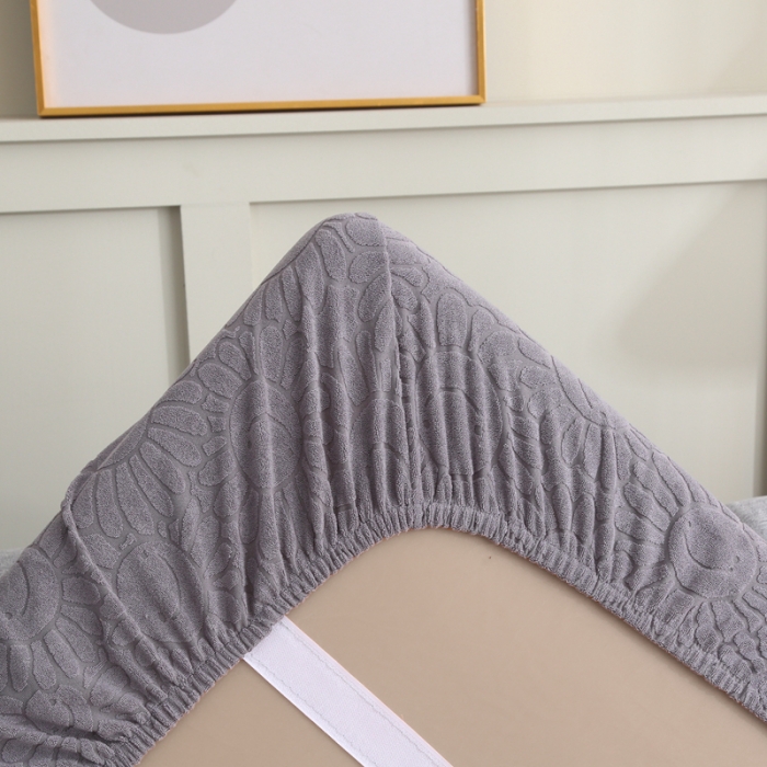 91家纺网 家纺一手货源 找家纺 千彤沙发垫 2022新款提花太阳花系列沙发套 浅灰