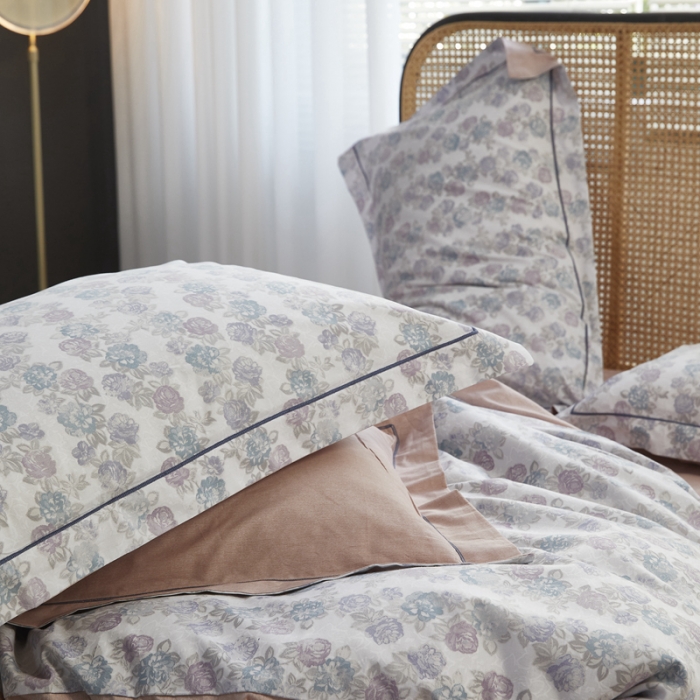 91家纺网 家纺一手货源 找家纺 由丽 2025新款全棉铂金棉精梳臻棉印花四件套被套放缩水飘纱