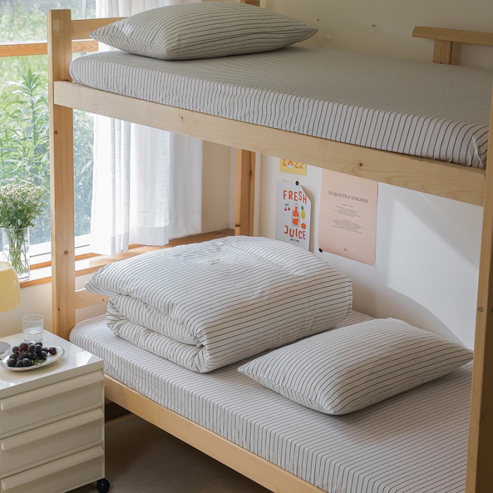 91家纺网 家纺一手货源 找家纺 寐眠 2022新款色织水洗棉学生三件套套件 白细条