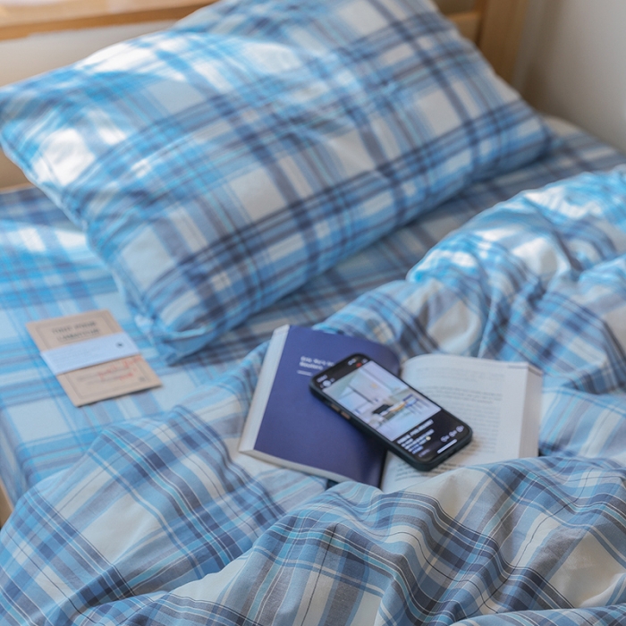 91家纺网 家纺一手货源 找家纺 寐眠 2022新款色织水洗棉学生三件套套件 春彩蓝格